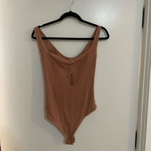 Skims Bodysuit Size Large NWT